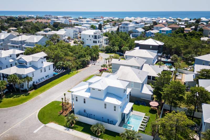 6 bedroom Detached Single Family at 39 Charlotte Avenue, Frangista Beach 2nd Addn, Miramar Beach — photo 4