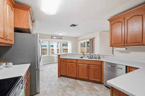 269 Echo Circle, Fort Walton Beach FL - photo 6 of 30
