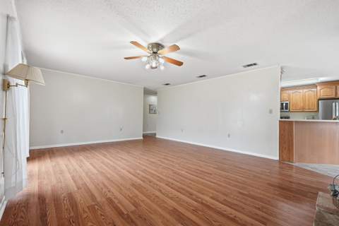 269 Echo Circle, Fort Walton Beach FL - photo 9 of 30