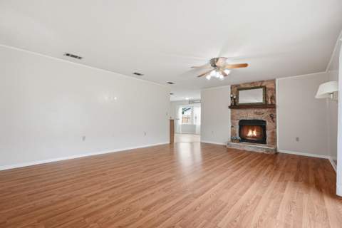 269 Echo Circle, Fort Walton Beach FL - photo 11 of 30