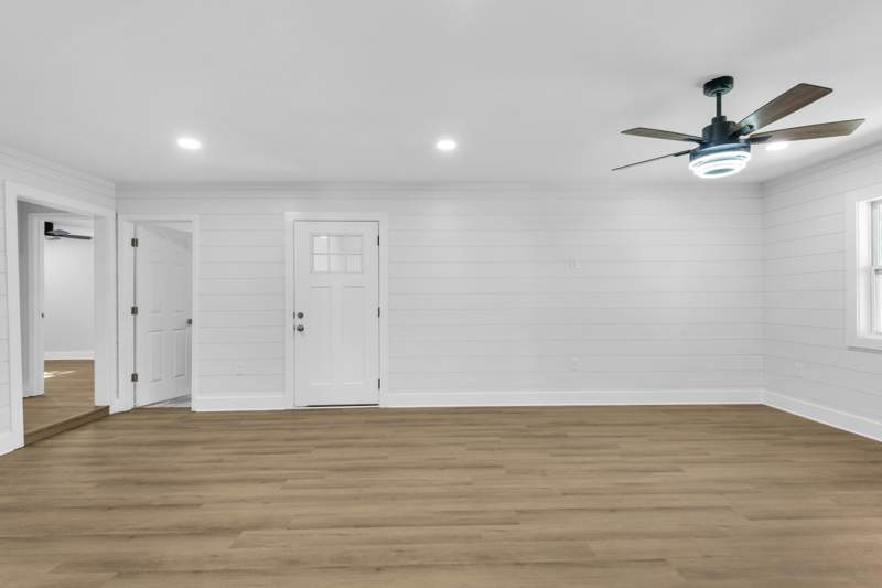4 bedroom Detached Single Family at 333 NW Hollywood Boulevard, Oakland Heights, Fort Walton Beach — photo 4