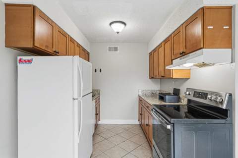 210 Pelham Road #215C, Fort Walton Beach FL - photo 10 of 29