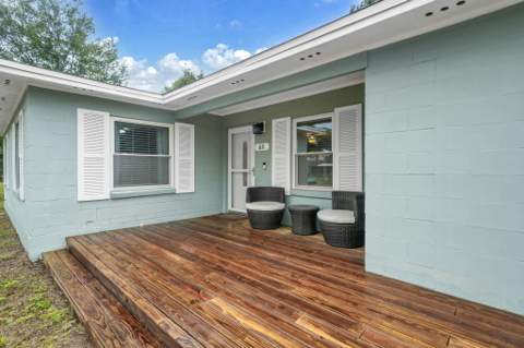 611 Ferretti Avenue, Fort Walton Beach FL - photo 6 of 30
