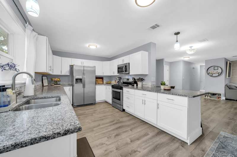 3 bedroom Detached Single Family at 611 Ferretti Avenue, Midpines, Fort Walton Beach — photo 1