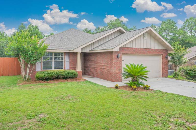 3 bedroom Detached Single Family at 149 Strike Eagle Drive, Alicia Place, Crestview — photo 3