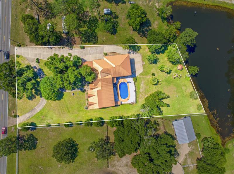 5 bedroom Detached Single Family at 5698 Old Bethel Road, KENNEDY LAKE (UNRECORDED), Crestview — photo 4