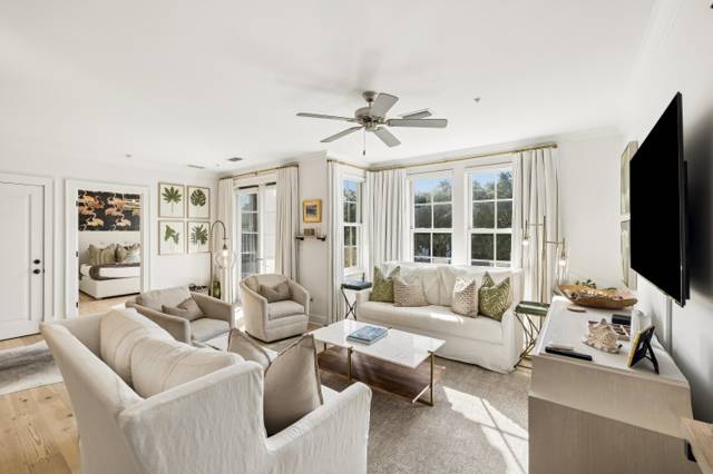 104 N Barrett Square #2B
