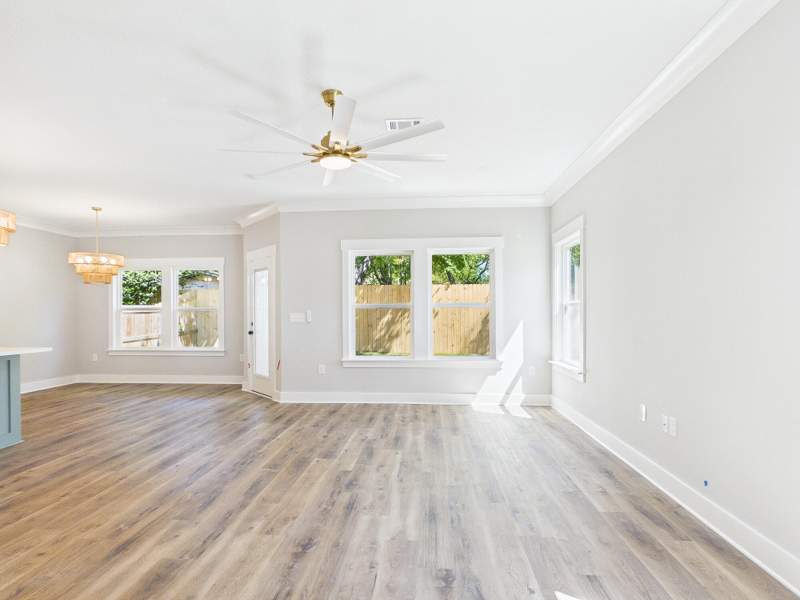4 bedroom Detached Single Family at 316 Boxer Avenue, Pinecrest, Niceville — photo 5