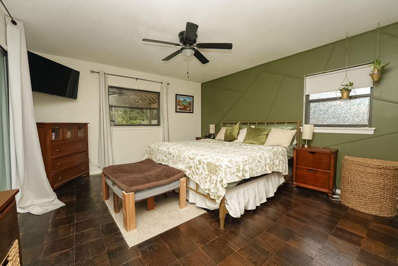 3 bedroom Detached Single Family at 108 SE Waynel Circle, Villa Russ Park, Fort Walton Beach — photo 5