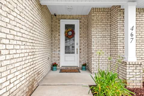 467 Sara Avenue, Mary Esther FL - photo 7 of 39