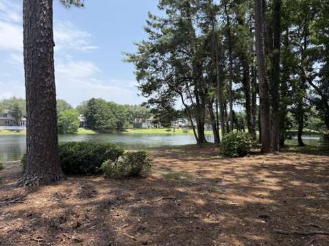 207 Southlake Court #207, golf community for sale in Niceville