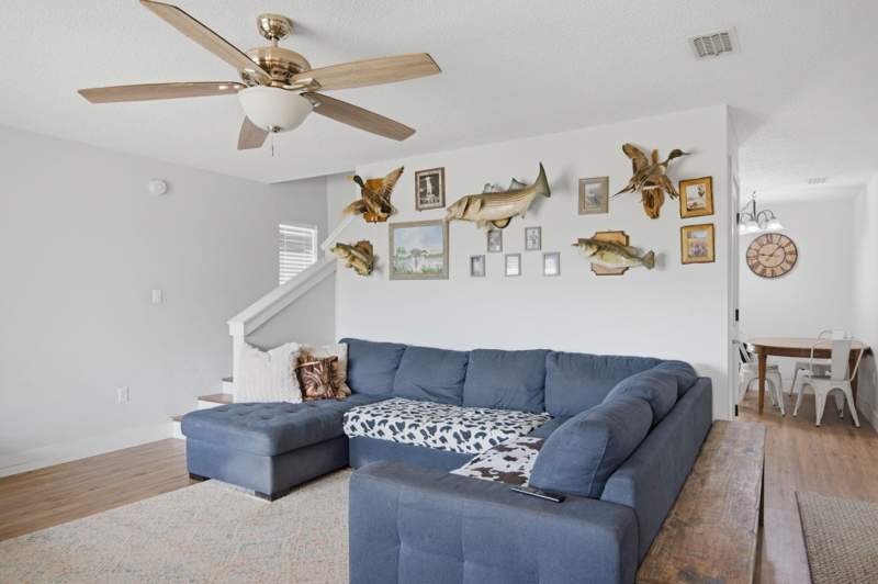 4 bedroom Detached Single Family at 111 Timber Wind Drive, Timber Wind Estates, DeFuniak Springs — photo 3