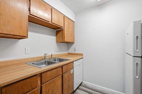 609 Colonial Drive #8, Fort Walton Beach FL - photo 15 of 43