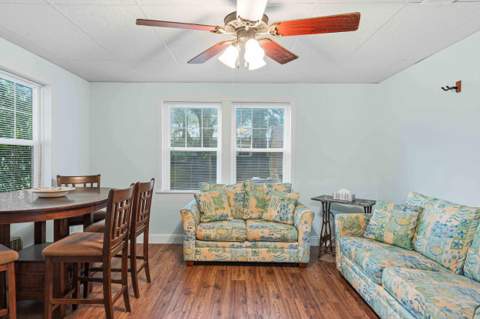 19 SW Comet Street, Fort Walton Beach FL - photo 12 of 42