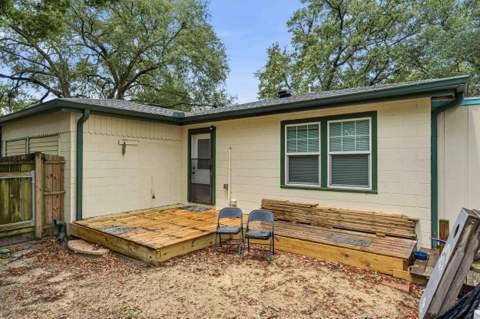 19 SW Comet Street, Fort Walton Beach FL - photo 23 of 42