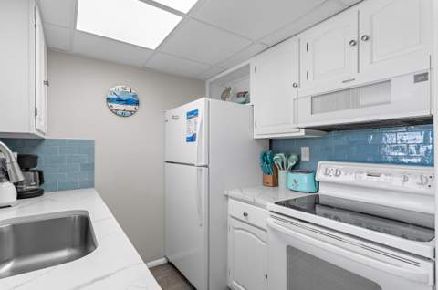 775 Gulf Shore Drive #2016, Destin FL - photo 8 of 19
