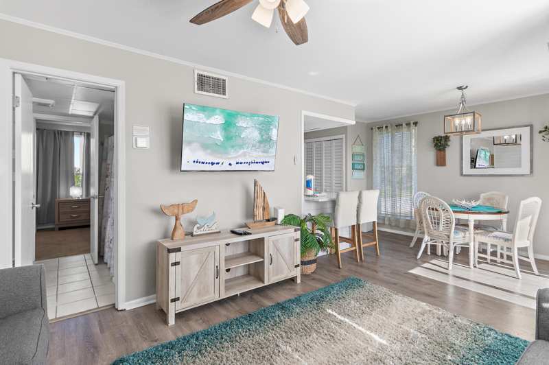 1 bedroom Condominium at 775 Gulf Shore Drive #2016, Sandpiper Cove Ph 01, Destin — photo 1