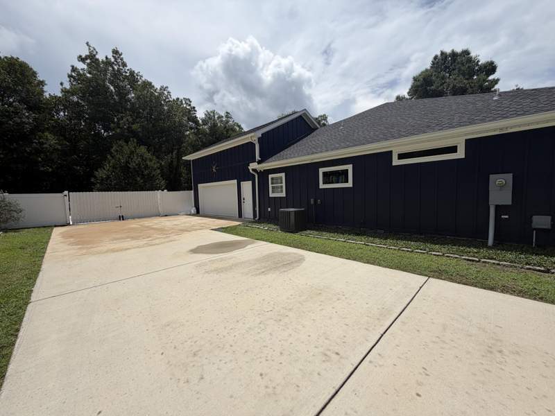 4 bedroom Detached Single Family at 342 Eastern Street, Freeport, Freeport — photo 4