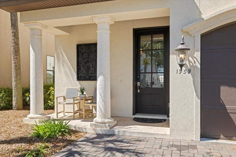 4 bedroom Detached Single Family at 1959 Baytowne Loop, Villa Lago, Miramar Beach — photo 2