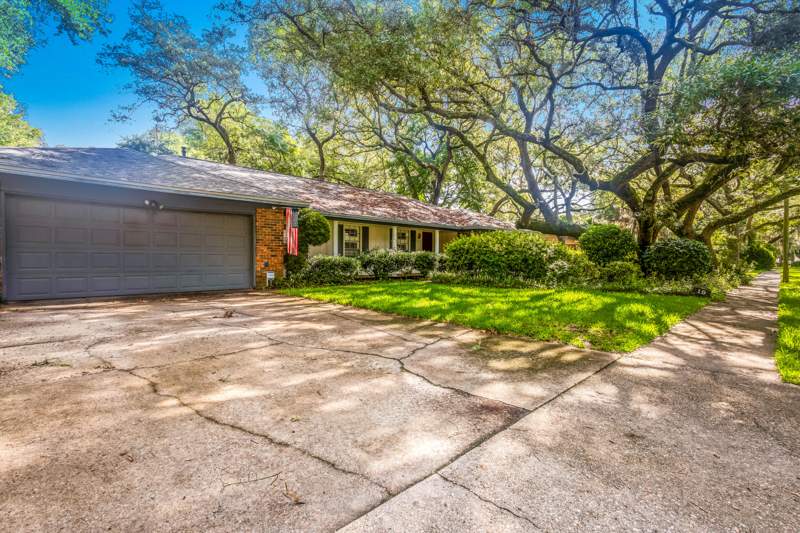 4 bedroom Detached Single Family at 19 NW Oakdale Road, Forest Park Unit 2, Fort Walton Beach — photo 3