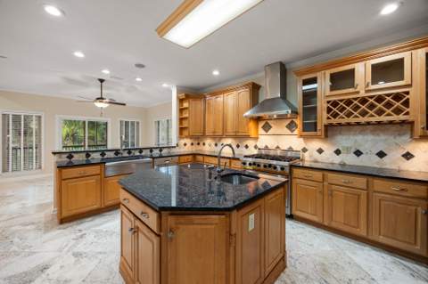 149 Eldredge Road, Fort Walton Beach FL - photo 10 of 71