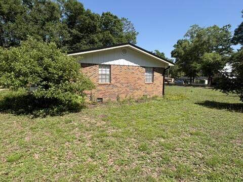 1540 Texas Parkway, Crestview FL - photo 7 of 21