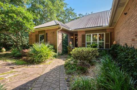 109 Bermuda Way, Niceville FL - photo 9 of 90