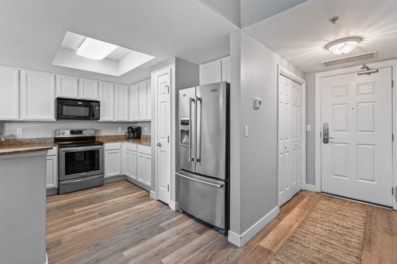1 bedroom Condominium at 4203 Indian Bayou Trail #1301, The Palms Of Destin, Destin — photo 4