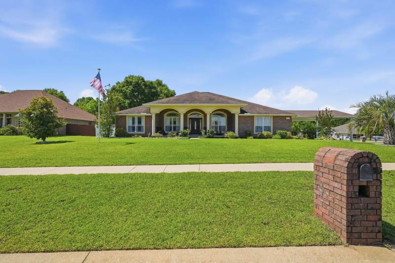 4 bedroom Detached Single Family at 6202 Plum Orchard Way, Carnegie Hills Ph II, Crestview — photo 4