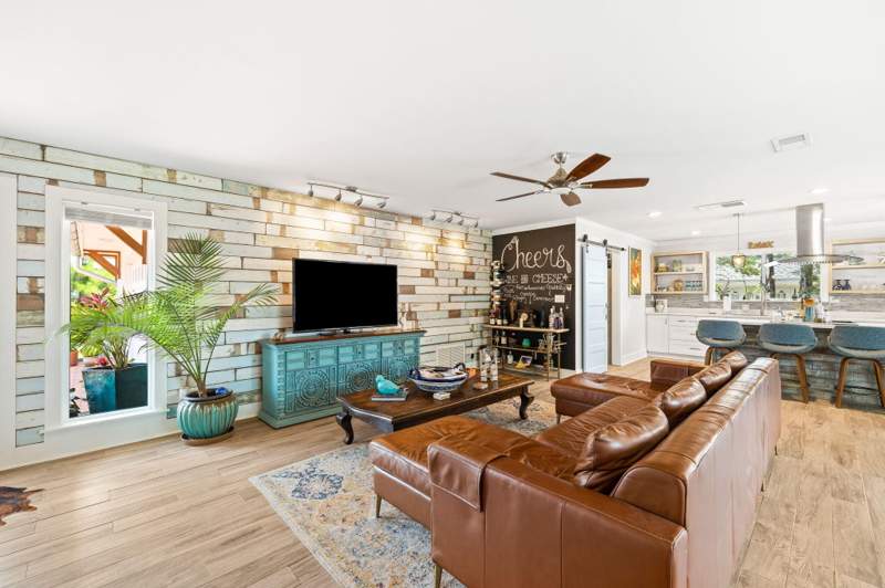 4 bedroom Detached Single Family at 527 Ridge Road, Santa Rosa Ridge Unit 2, Santa Rosa Beach — photo 3