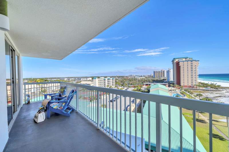 2 bedroom Condominium at 1002 E Highway 98 #918, Pelican Beach Resort Condo, Destin — photo 4