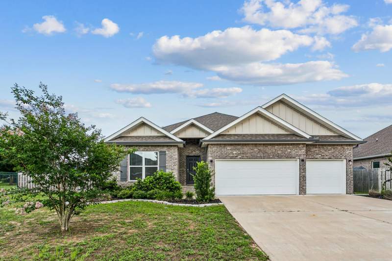 4 bedroom Detached Single Family at 1129 Shoal River Drive, Patriot Ridge Phases 3 & 4 Lot 1, Crestview — photo 2