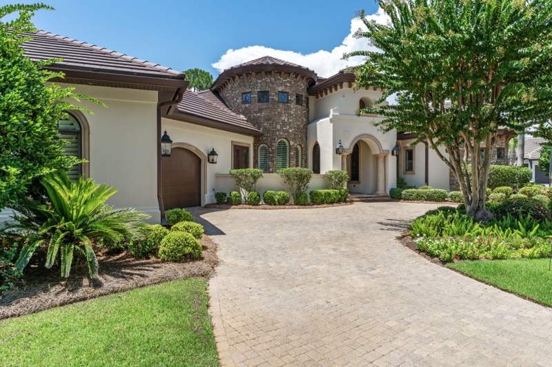 3 bedroom Detached Single Family at 3580 Preserve Drive, Burnt Pine, Miramar Beach — photo 3