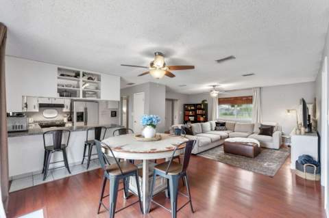 5 Lakeview Drive, Mary Esther FL - photo 17 of 36