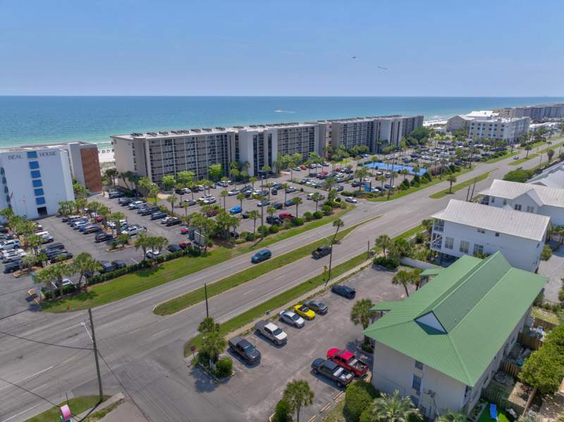 2 bedroom Condominium at 375 Bluefish Drive #304, Island Wind Unit 304, Fort Walton Beach — photo 3