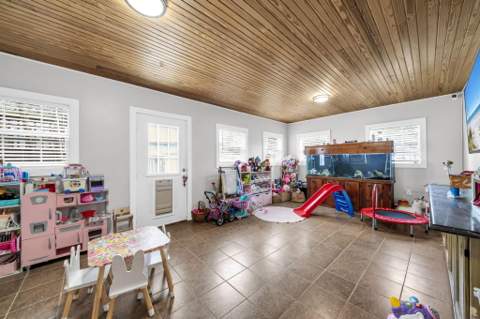 1068 Windmill Drive, Fort Walton Beach FL - photo 23 of 30