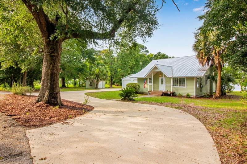 3 bedroom Detached Single Family at 4 Engelbrecht Road, DeFuniak Springs, DeFuniak Springs — photo 4