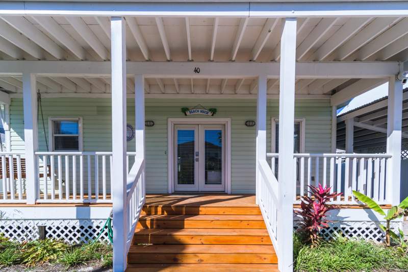 4 bedroom Detached Single Family at 40 Sarasota Street, Frangista Beach 1st Addn, Miramar Beach — photo 3