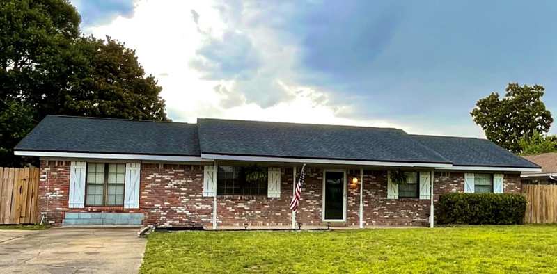 4 bedroom Detached Single Family at 5 Lakeview Drive, Casa Loma S/D, Mary Esther — photo 1