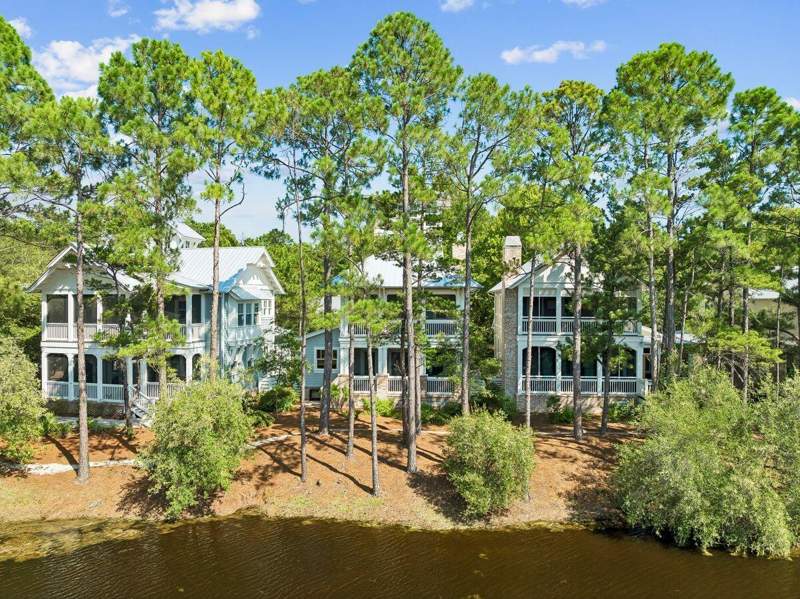 4 bedroom Detached Single Family at 68 Okeechobee Circle, Forest Lakes, Santa Rosa Beach — photo 4