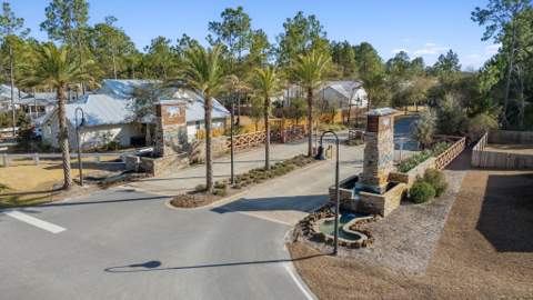 164 Hidden Hive Way, Freeport FL - photo 21 of 25