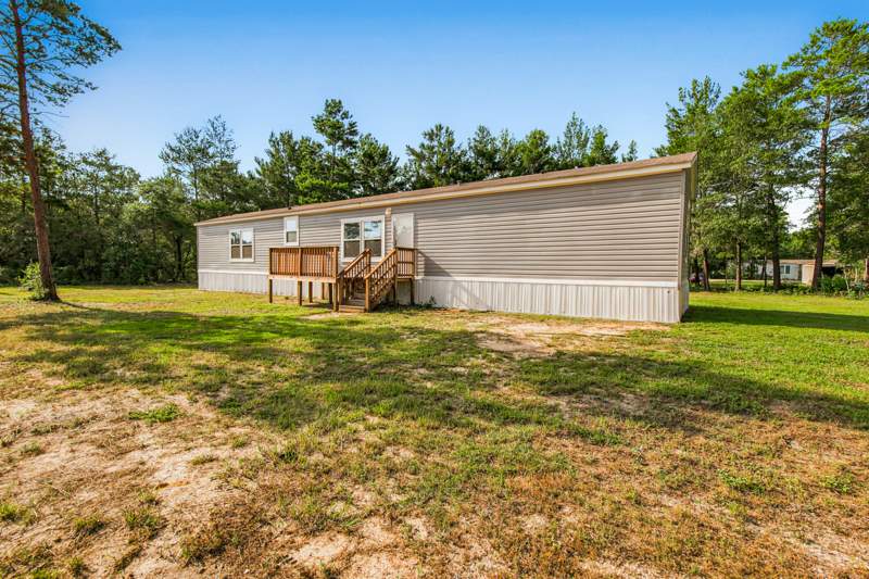 3 bedroom Manufactured Home at 75 W Fernwood Court, Unrecorded Subdivision, DeFuniak Springs — photo 3
