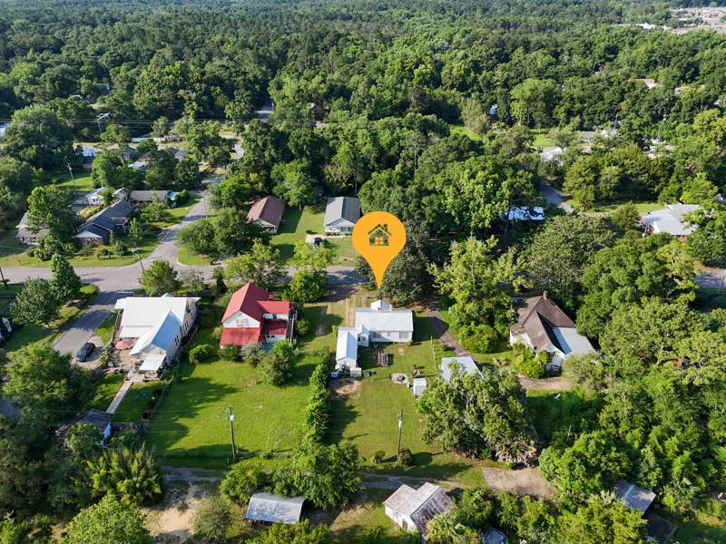 3 bedroom Detached Single Family at 347 Park Avenue, Heath'S, DeFuniak Springs — photo 2