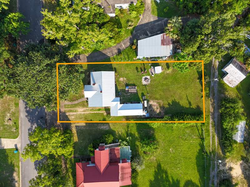 3 bedroom Detached Single Family at 347 Park Avenue, Heath'S, DeFuniak Springs — photo 4