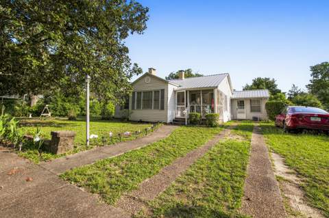 347 Park Avenue, DeFuniak Springs FL - photo 11 of 32