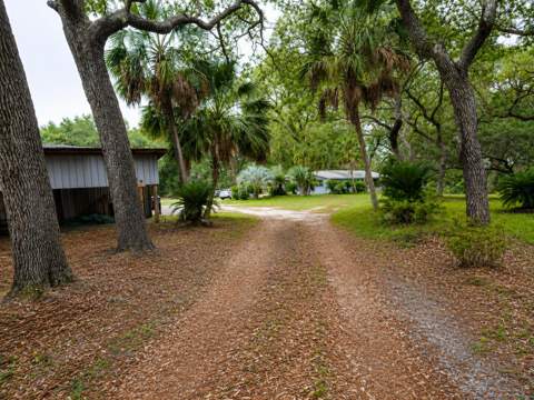 140 Chippewa Drive, Niceville FL - photo 6 of 51