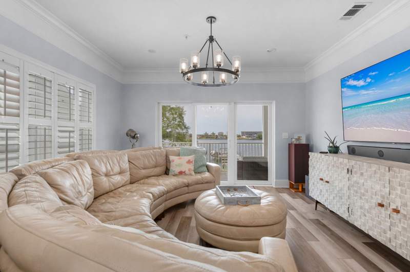 3 bedroom Condominium at 105 SE Brooks Street #3, The Sound Condominium, Fort Walton Beach — photo 2