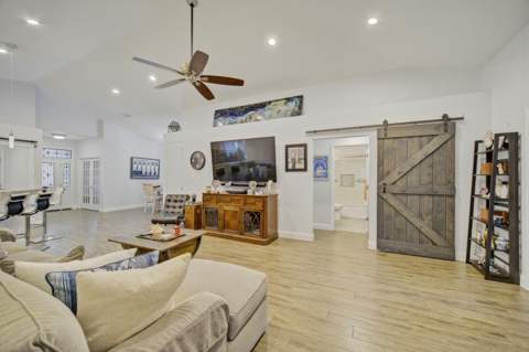 423 Sandy Cay Drive, Miramar Beach FL - photo 16 of 79