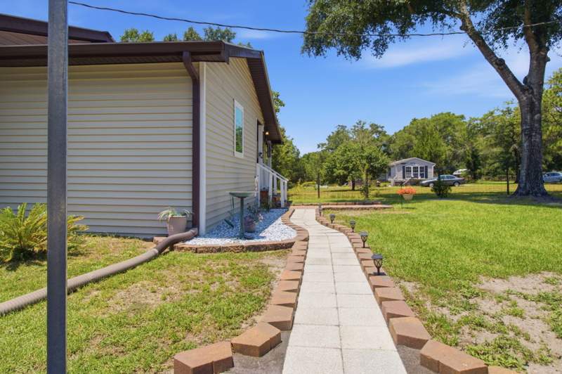 4 bedroom Detached Single Family at 5655 Jv Woolley Road, Crestview, Crestview — photo 5
