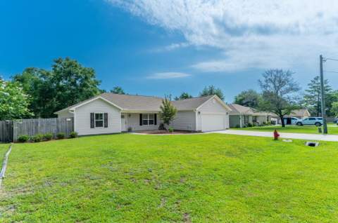 1154 Oakwood Lakes Boulevard, DeFuniak Springs FL - photo 12 of 53